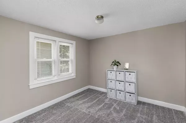 116 2nd Street, West Des Moines, IA 50265