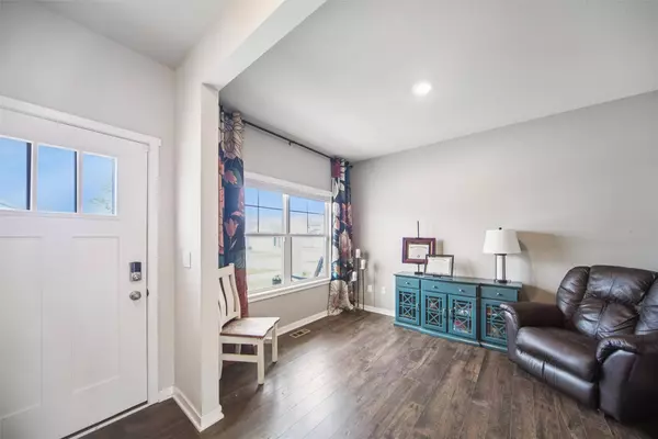 10240 Powell Avenue, Johnston, IA 50131