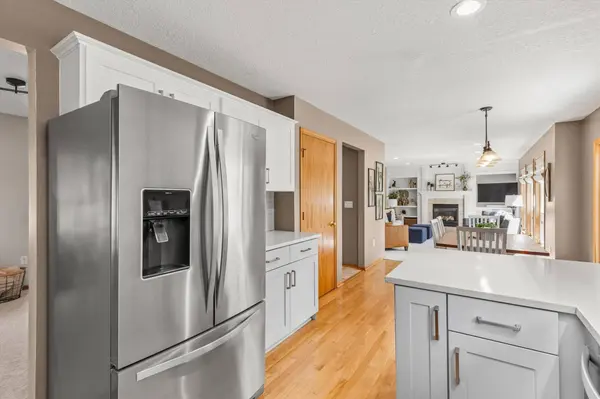 6317 NW 97th Street, Johnston, IA 50131
