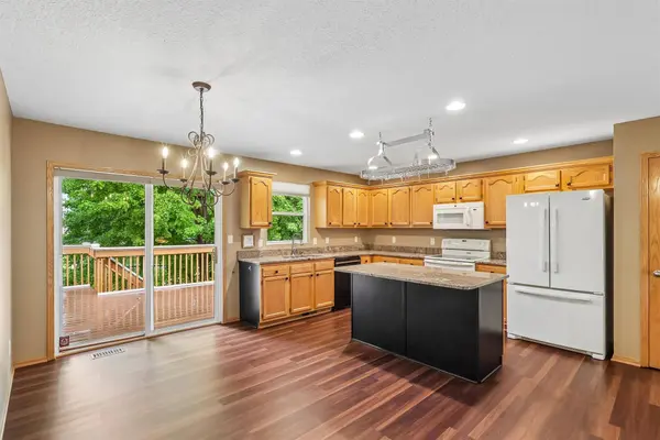 1579 Nine Iron Drive, West Des Moines, IA 50266
