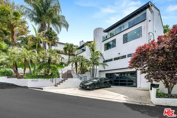 4961 Marmol Dr, Los Angeles, CA 91364