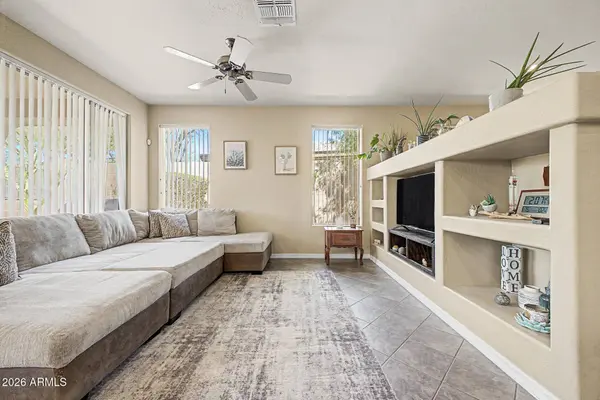 2364 W TURTLE HILL Court, Anthem, AZ 85086