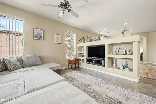 2364 W TURTLE HILL Court, Anthem, AZ 85086