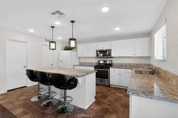 14482 Sweetwater PL, Victorville, CA 92394