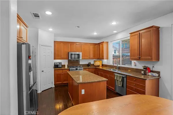 542 Wildrye CT, Hemet, CA 92543