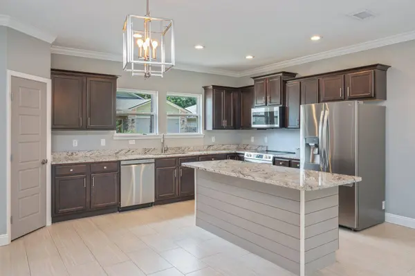 805 Dawes Road, Fort Walton Beach, FL 32547