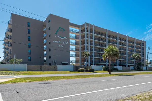 770 Sundial CT #400, Fort Walton Beach, FL 32548