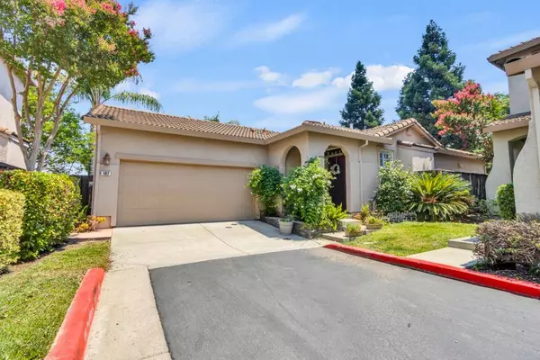 107 Dragonfly CIR, Sacramento, CA 95834