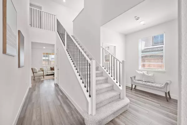 5812 Harveston WAY, Sacramento, CA 95835