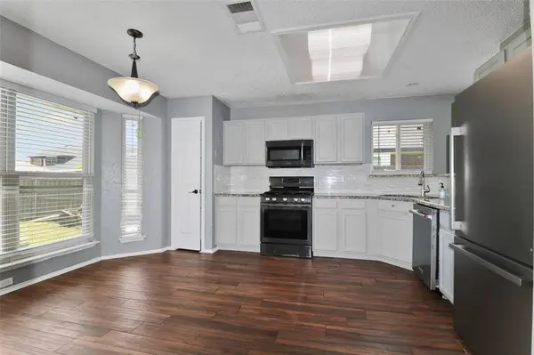 920 Micarta Drive, Mesquite, TX 75181