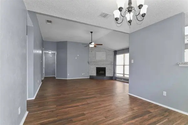 920 Micarta Drive, Mesquite, TX 75181