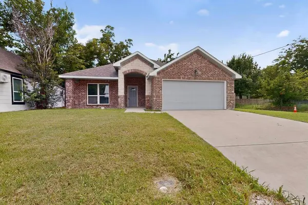 1615 Jones Street, Greenville, TX 75401
