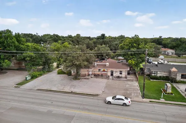 7224 Glenview Drive, Richland Hills, TX 76180