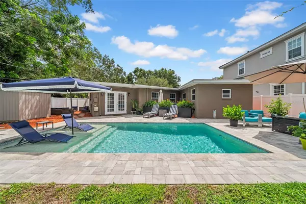 1303 51ST AVE N, St Petersburg, FL 33703