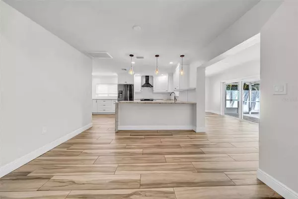 12645 97TH ST, Largo, FL 33773