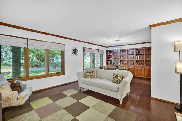 3913 Horton Trail, Urbandale, IA 50322