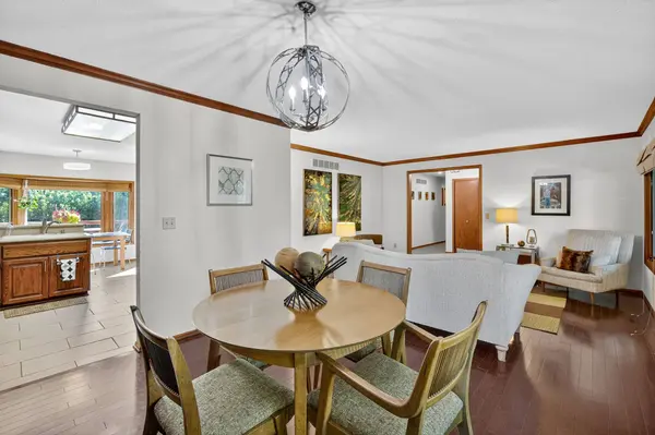 3913 Horton Trail, Urbandale, IA 50322