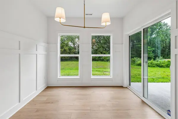 4625 NW Lovington Drive, Des Moines, IA 50310