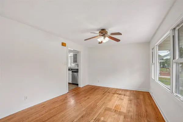 2105 Prospect Avenue, West Des Moines, IA 50265