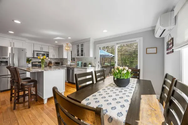 21 Many Oaks Circle, Yarmouth Port, MA 02675