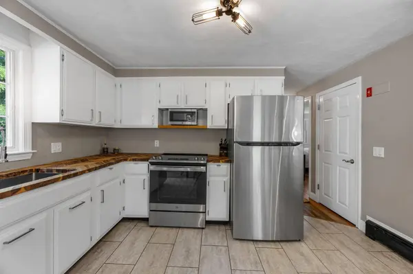 31 Chase Road, East Sandwich, MA 02537