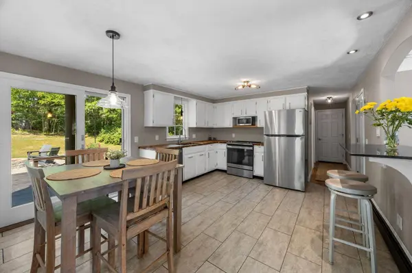 31 Chase Road, East Sandwich, MA 02537