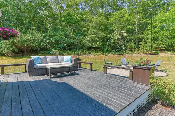 31 Chase Road, East Sandwich, MA 02537