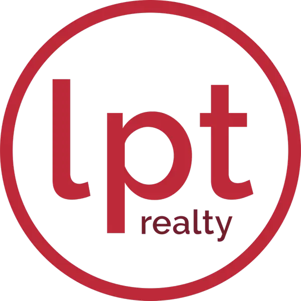 feature image of Port Perry, Ontario Real Estate Guide: Buying and Selling in Scugog's Lakeside Community