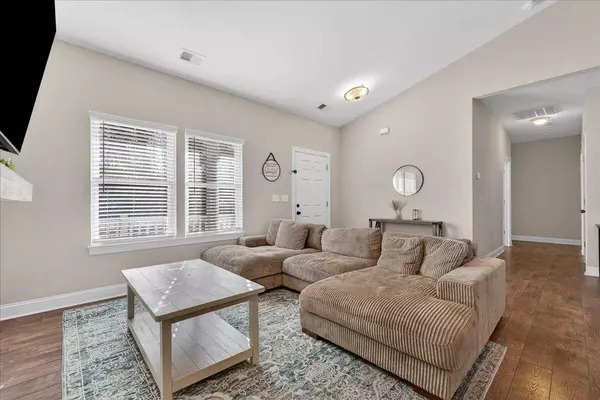 124 Lodestone Ct, Moncks Corner, SC 29461