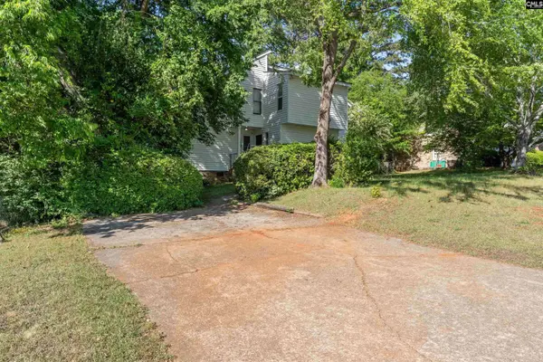 1420 S Woodstream Road, Columbia, SC 29212