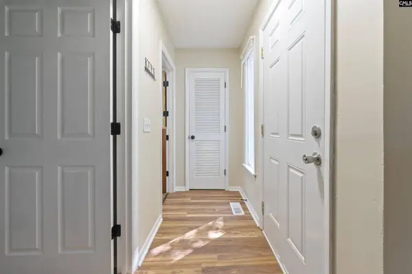 1420 S Woodstream Road, Columbia, SC 29212