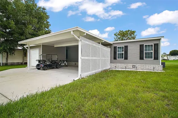 2551 CAYMAN CIR, Zellwood, FL 32798