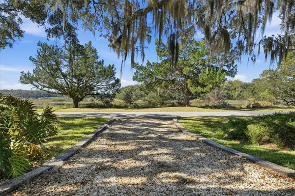 100 SATURN RD, St Augustine, FL 32086