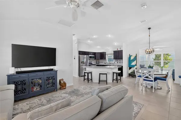 5711 HENRY LOOP, The Villages, FL 32163