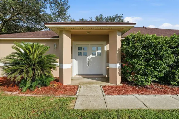 236 COUNTRY LAKES CIR, Groveland, FL 34736
