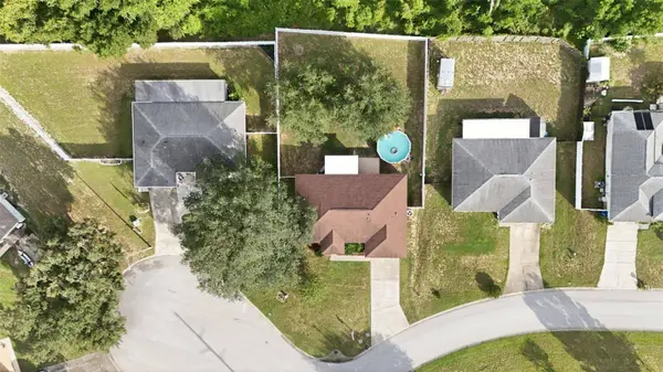 236 COUNTRY LAKES CIR, Groveland, FL 34736