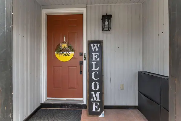 74 Eldorado RD SE, Airdrie, AB T4B 1C1