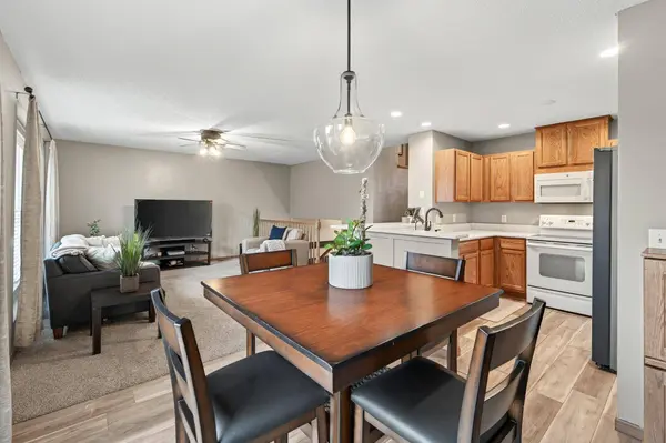 17700 71st AVE N, Maple Grove, MN 55311