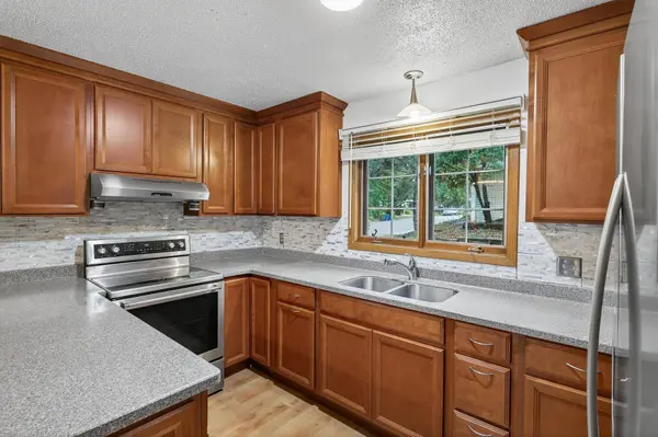 2023 Parkside DR, Saint Paul, MN 55119