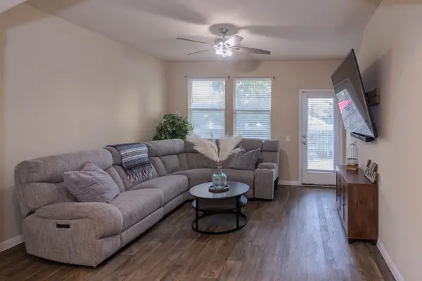 1501 Gropius Lane unit 30b, Pflugerville, TX 78660