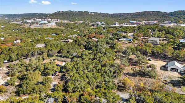 7601 White Oak DR, Lago Vista, TX 78645