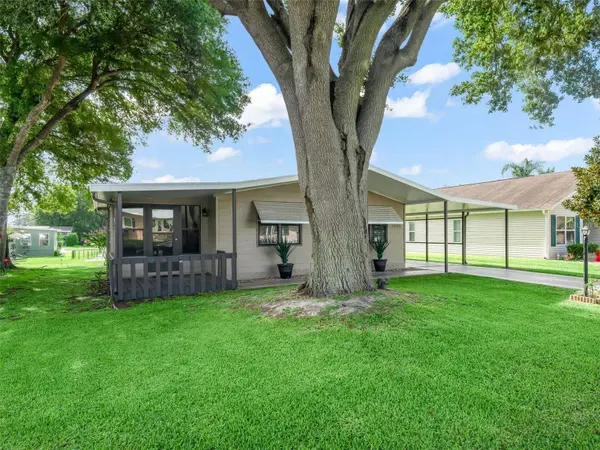 1005 RICHARD DR, The Villages, FL 32159