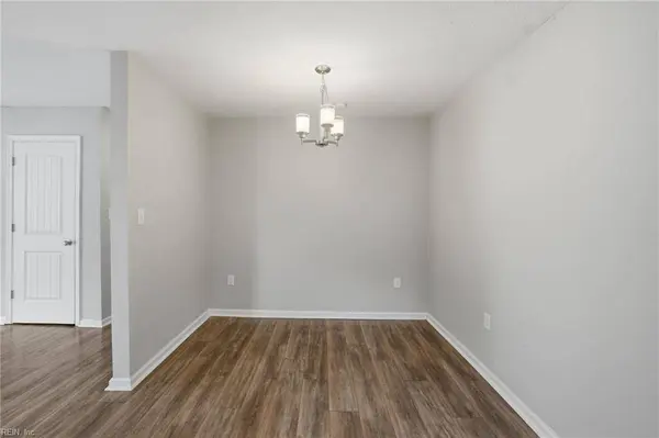 15 Gayle ST, Hampton, VA 23669