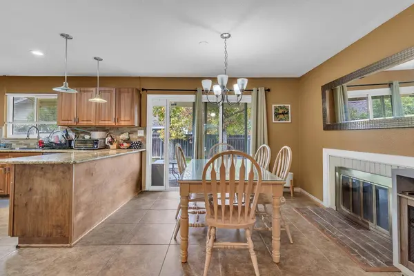 3549 Rosemont DR, Sacramento, CA 95826