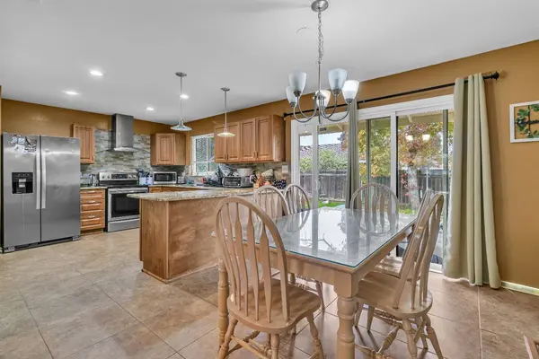3549 Rosemont DR, Sacramento, CA 95826