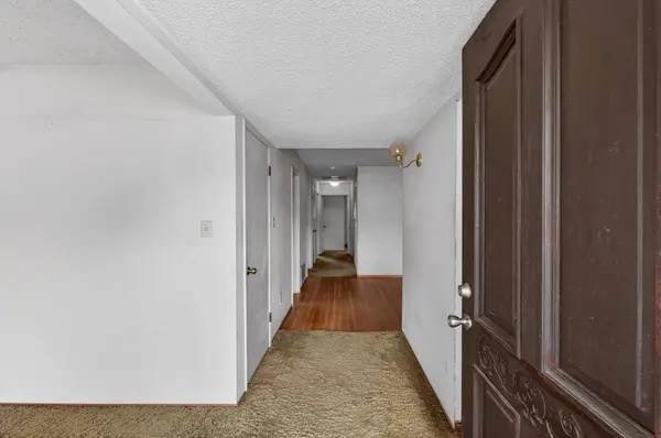 49 Waterglen CIR, Sacramento, CA 95826