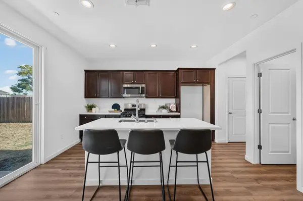 4083 Mcalister CT, Olivehurst, CA 95961