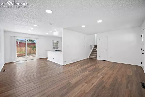 1333 Holmes DR, Colorado Springs, CO 80909