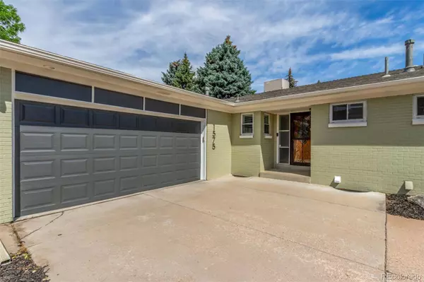 1575 S Monaco Pkwy, Denver, CO 80224