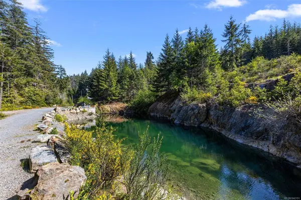 4229 Goldstream Heights Dr, Malahat, BC V8H 2J1